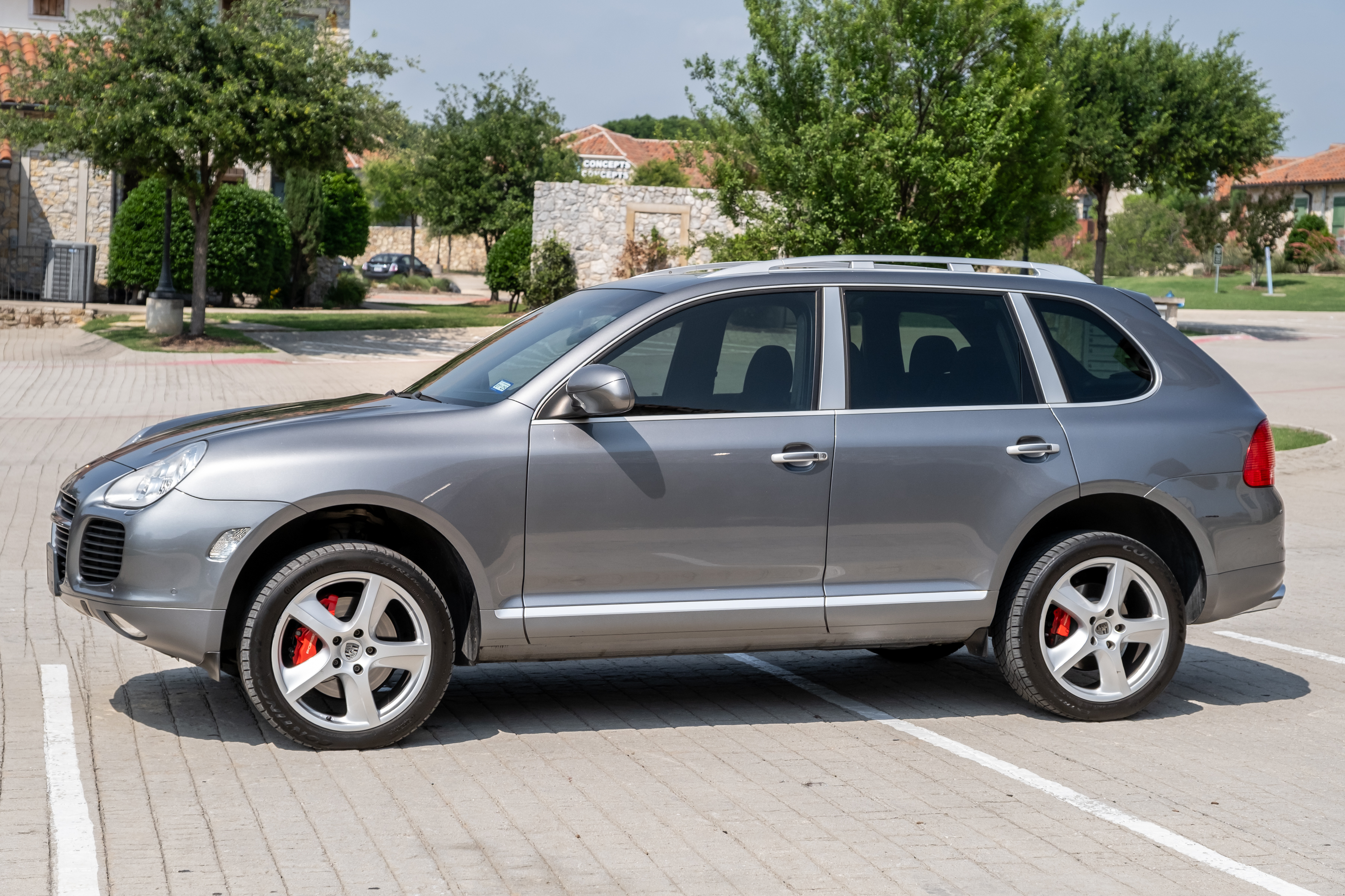2005 Porsche Cayenne Turbo 2