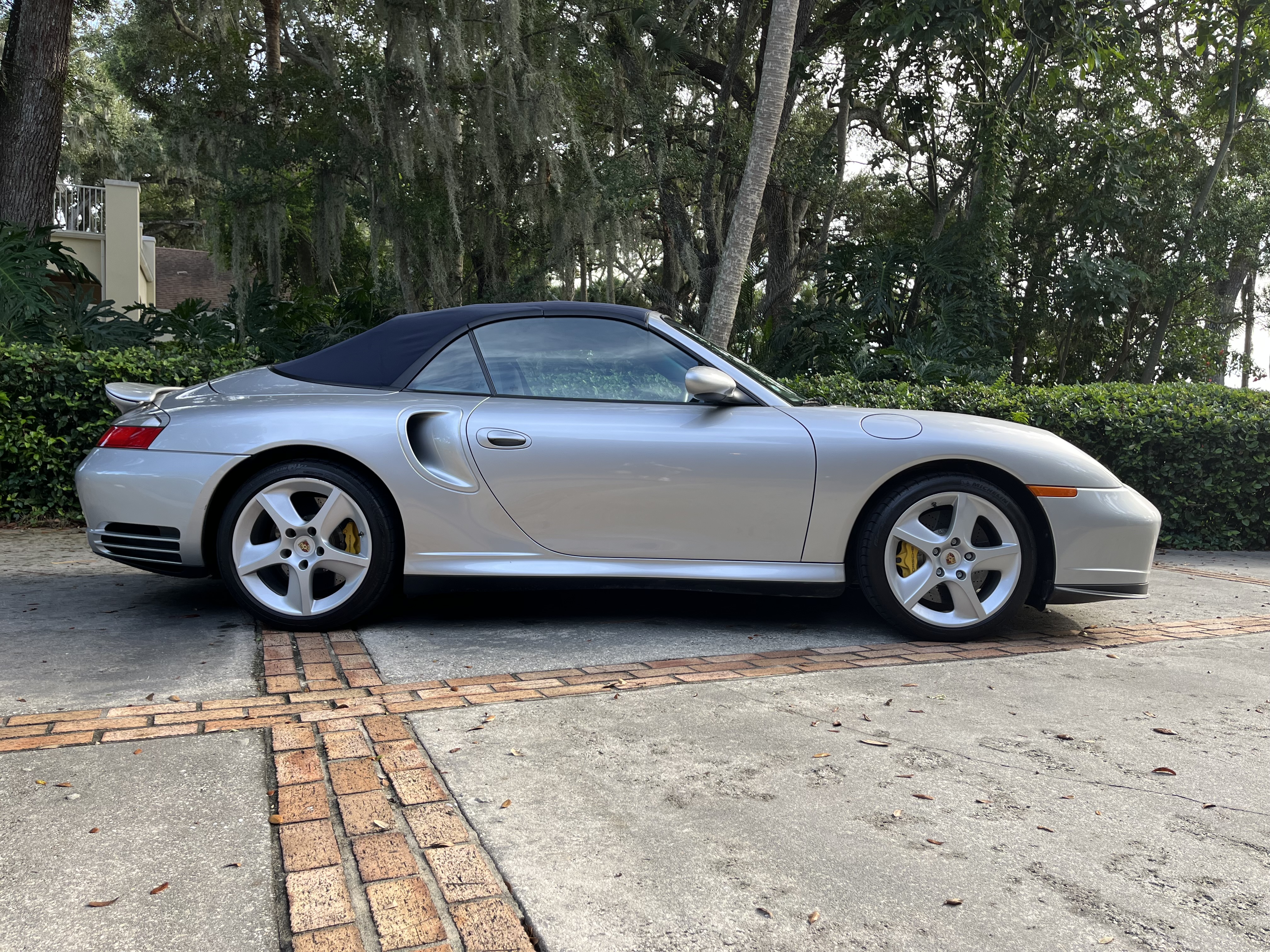 2004 PORSCHE 911 2