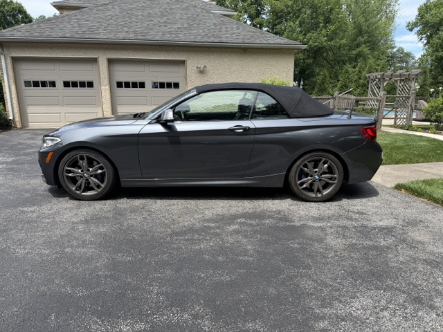 2015 BMW M235i 9