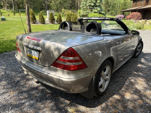 2003 Mercedes Benz SLK320 3